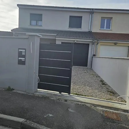 Apartament Chez Sana